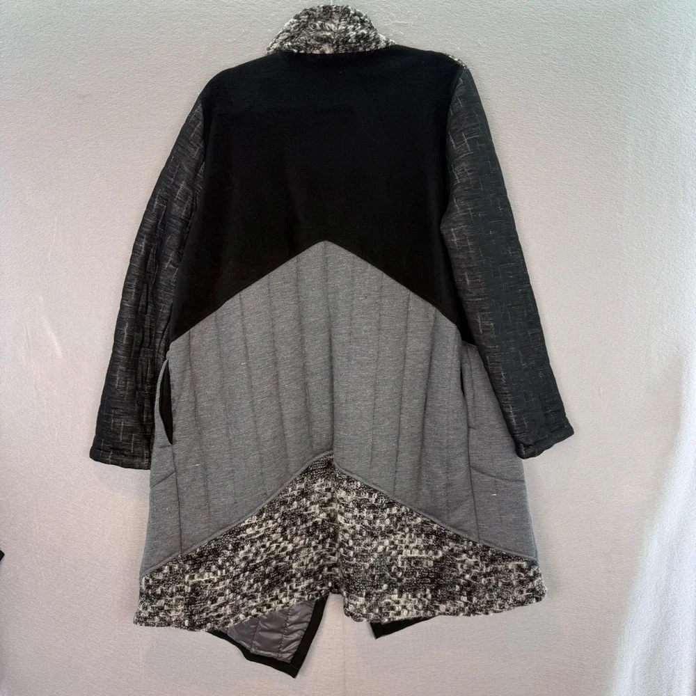 Liat Har-Nof excellent new
